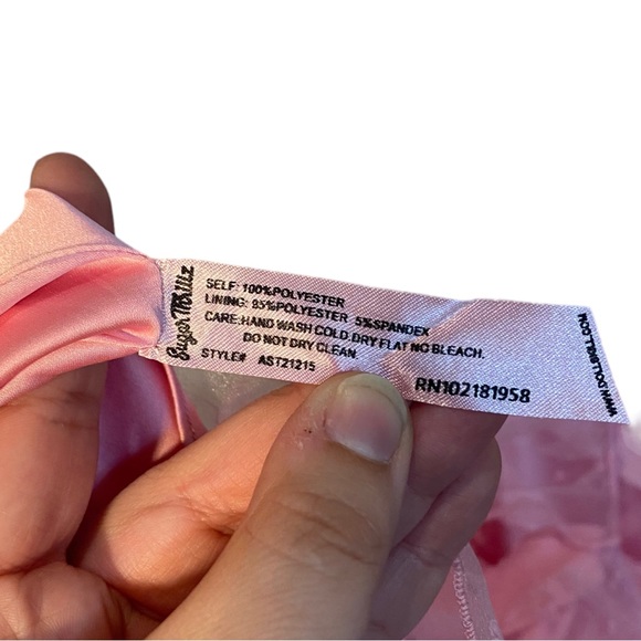 Sugar Thrillz Can't Help Falling Pinafore Dress Pink - Picture 6 of 9